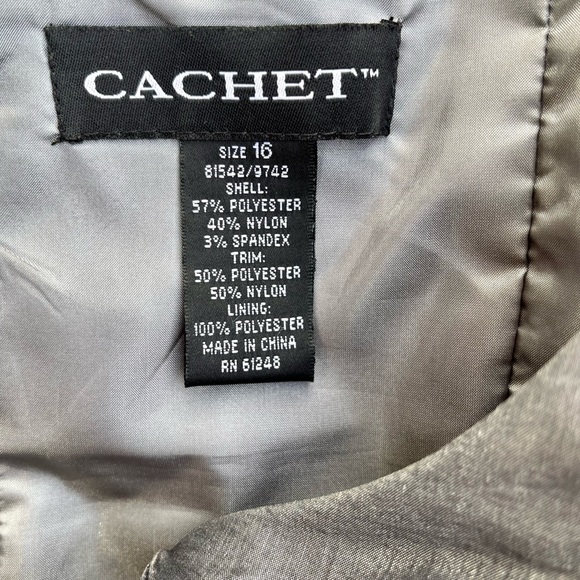 Gorgeous! 😍 Cachet silver corset look formal halter top - size 16 - Picture 6 of 6